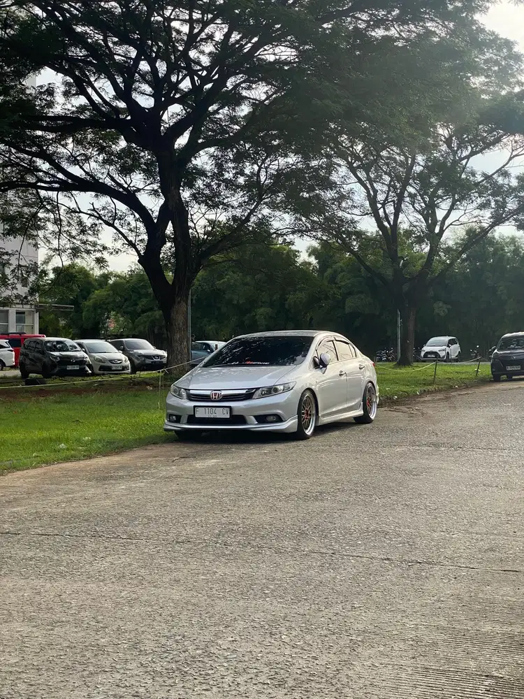 Honda Civic 2012 Bensin