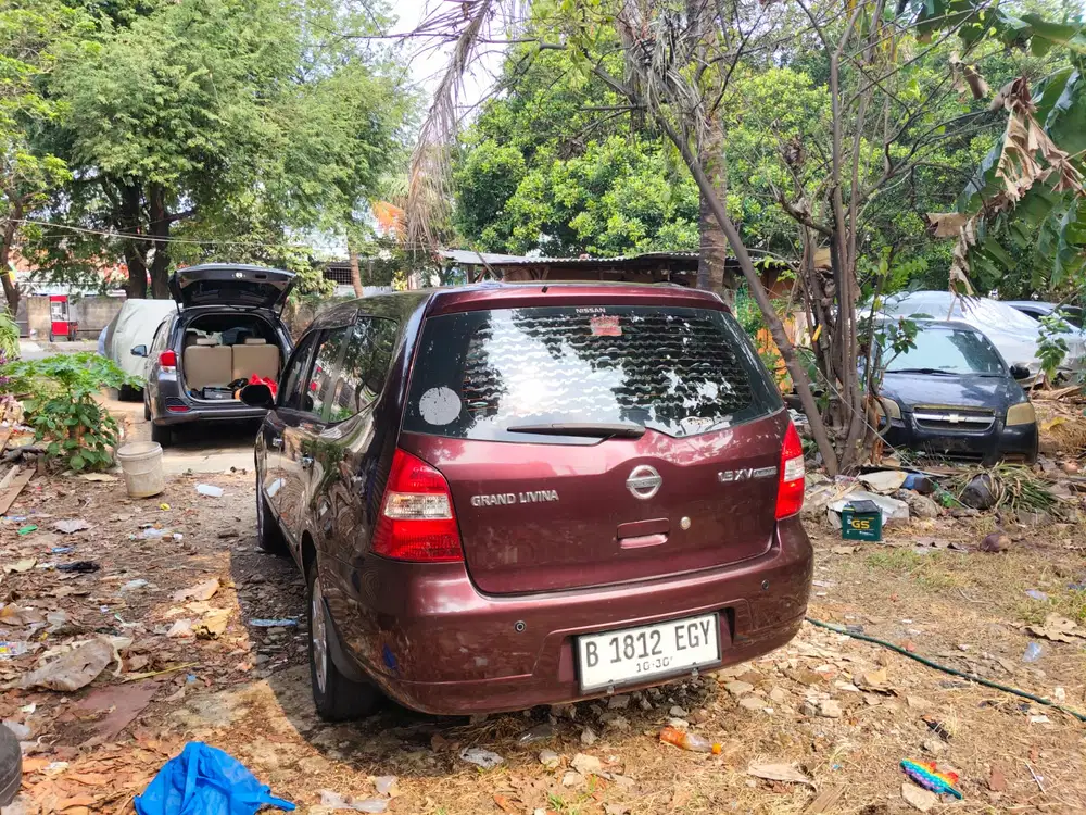 Nissan Grand livina 2012 Bensin