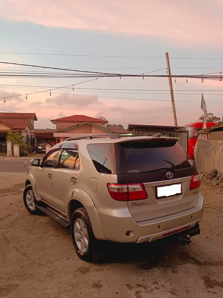 Toyota Fortuner 2010 Diesel