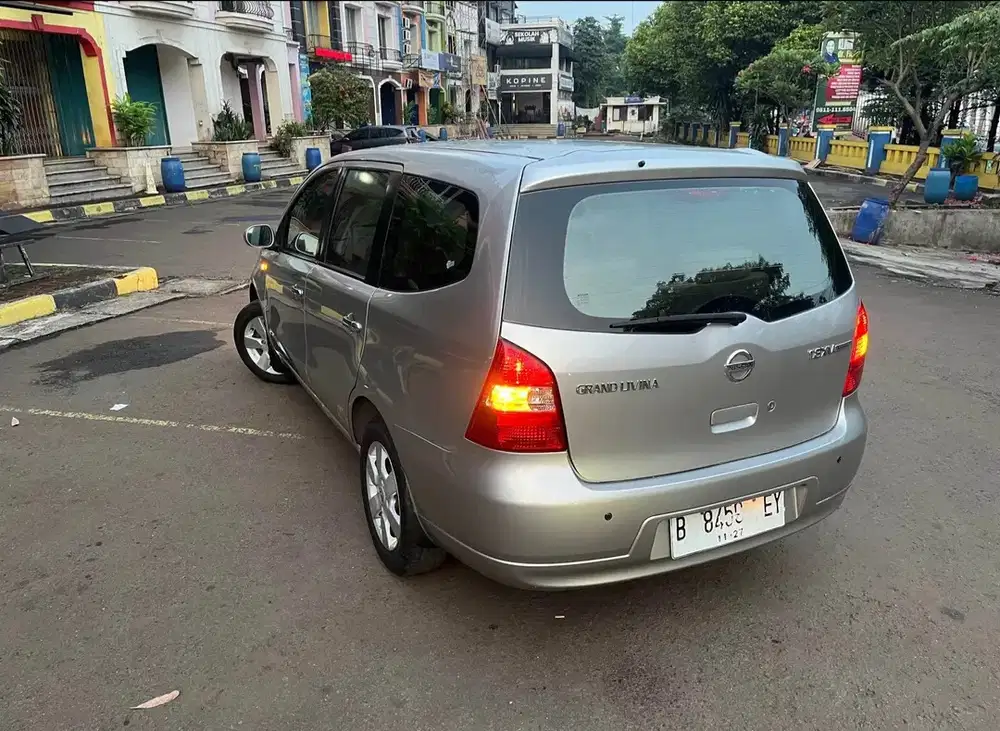 Nissan Grand livina 2007 Bensin