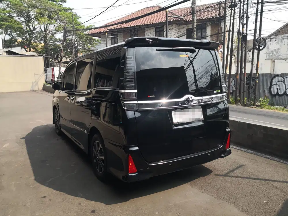 Toyota Voxy 2019 Bensin
