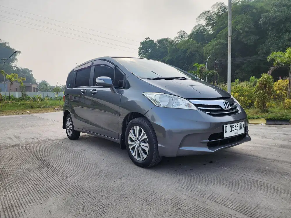 Honda Freed 2013 Bensin