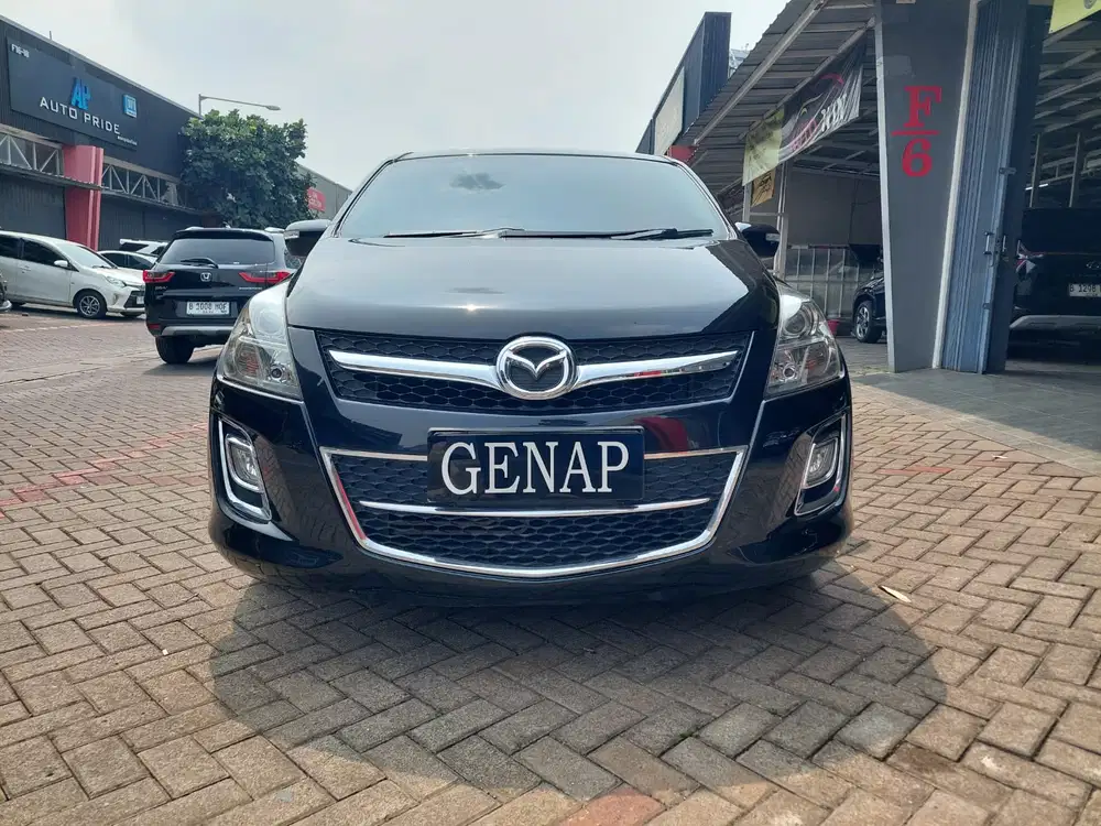 Mazda 8 2012 Bensin