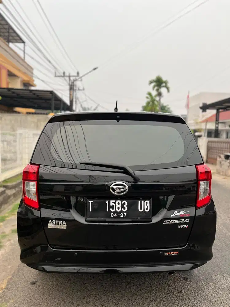 Daihatsu Sigra M MT 2022