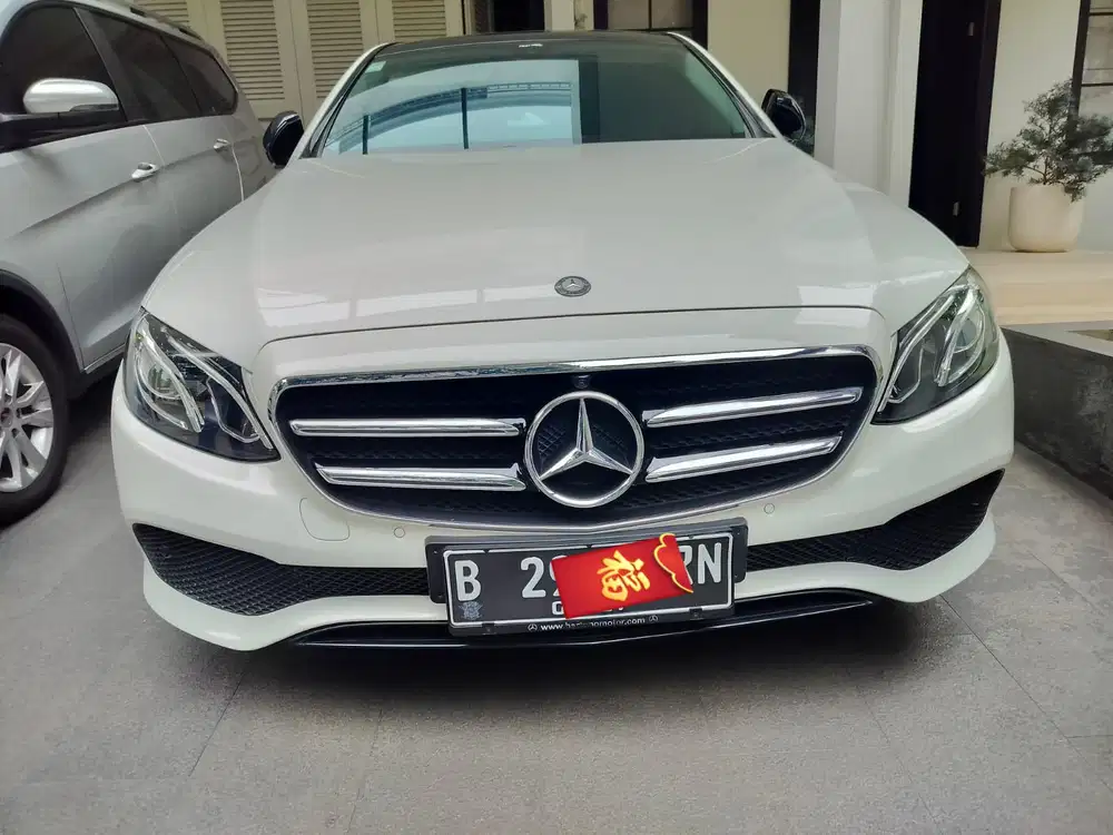 Mercedes-Benz E300 2016 Bensin