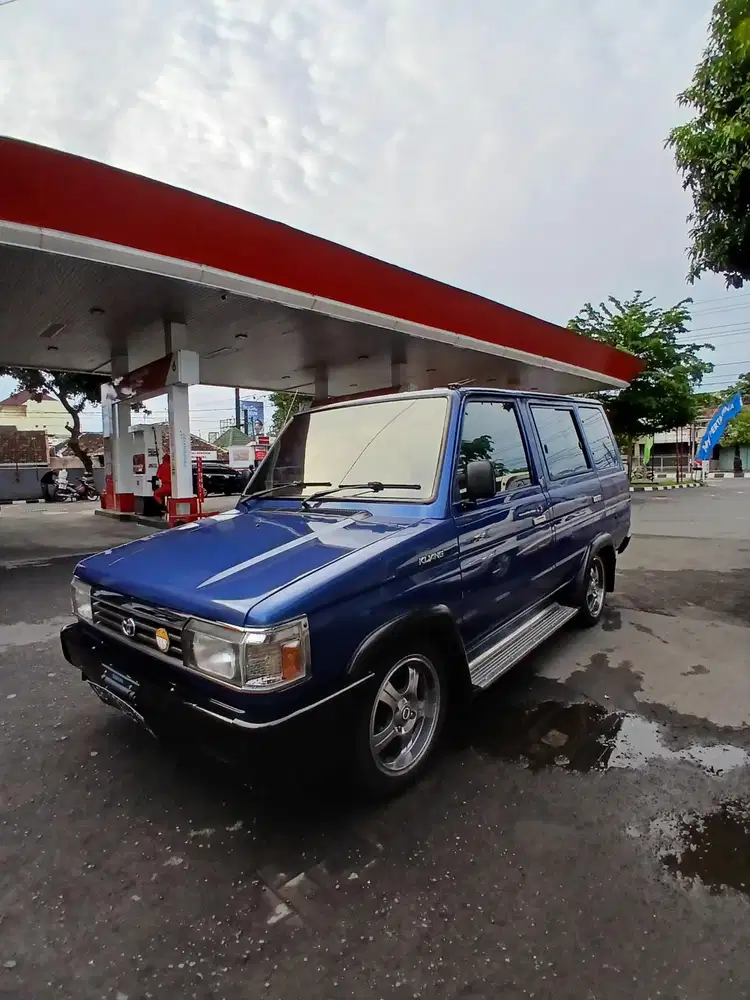 Toyota Kijang 1993 Bensin