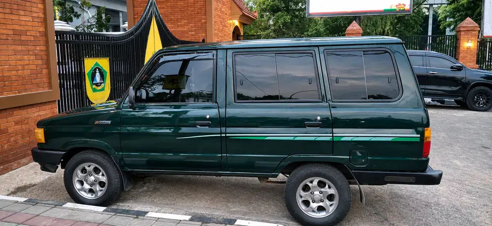 Toyota Kijang Super 91