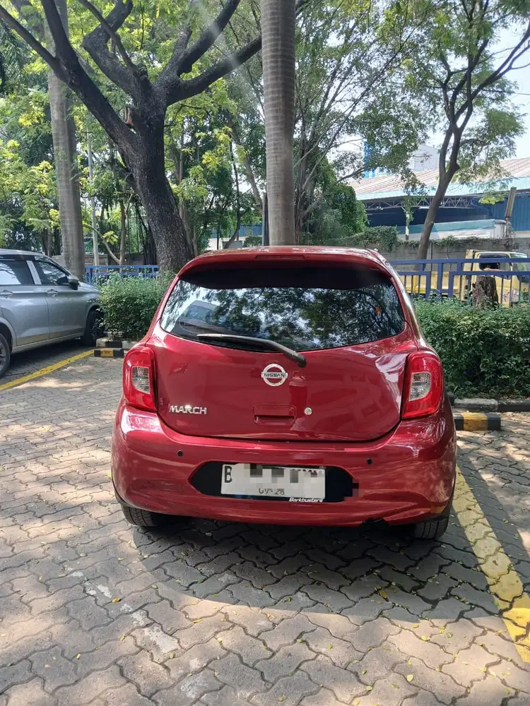 Nissan March 2015 Bensin
