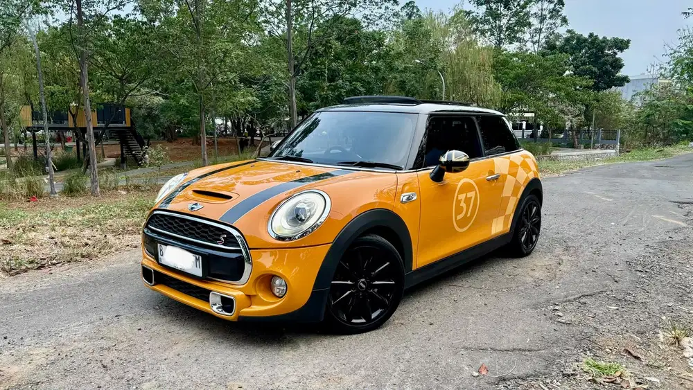 Mini Cooper S F56 2014/2015 Volcanic Orange
Limited Edition Livery