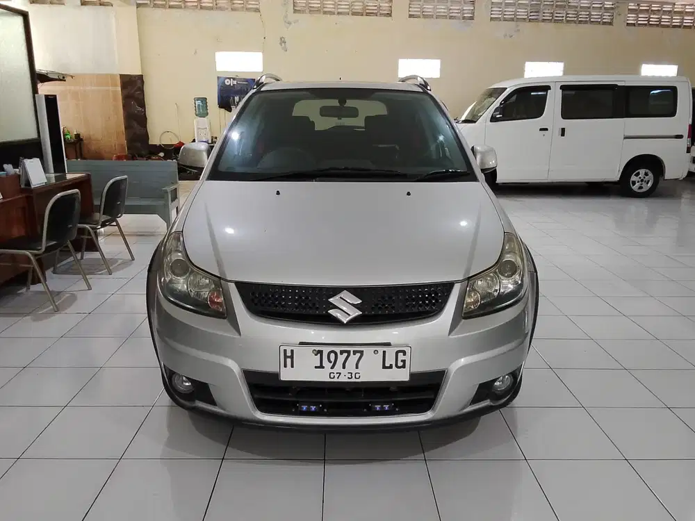 DIJUAL Suzuki SX4 2012 MURAH