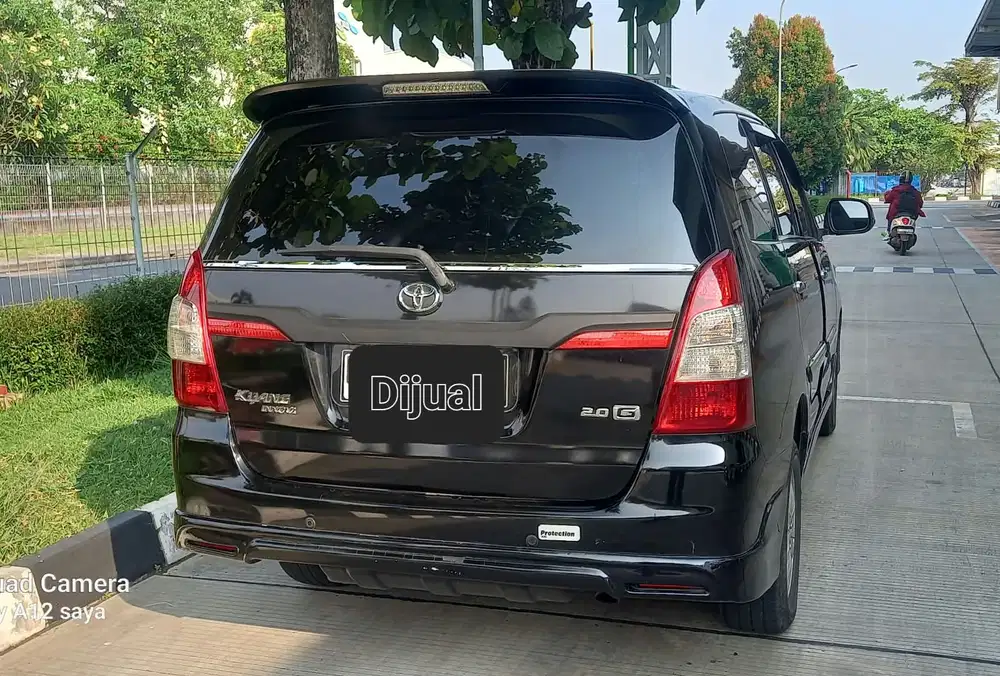Toyota Kijang Innova 2012 Bensin