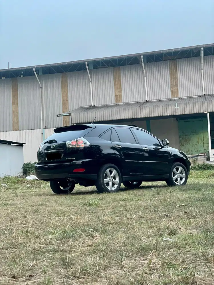 Toyota Harrier 2,4 L premium 2009 at mulus Jual cepat