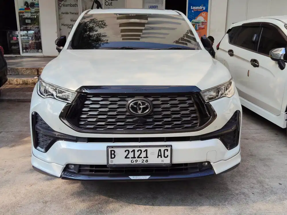 Toyota Kijang Innova 2023 Bensin