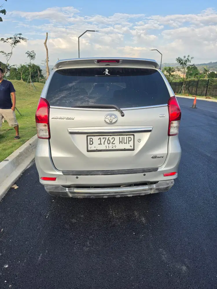 Toyota Avanza 2012 Bensin