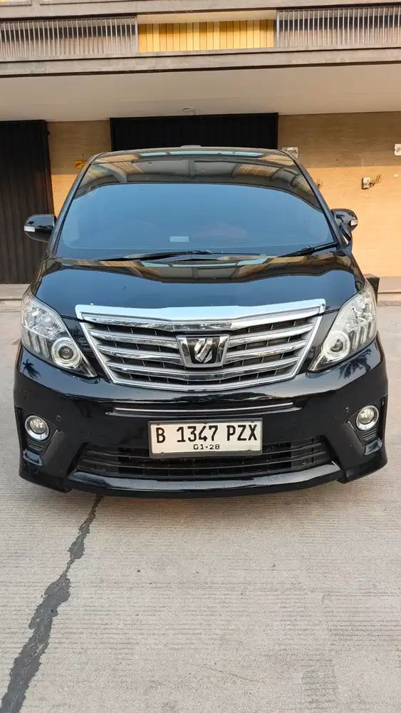 Toyota Alphard 2013 Bensin