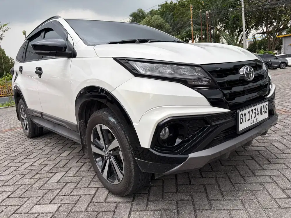 Rush GR Sport 1.5 Manual 2026