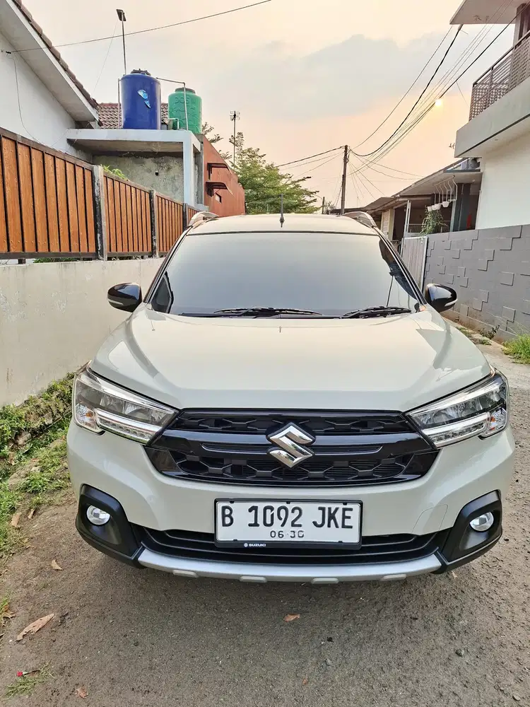 Suzuki XL 7 ALPHA HYBRID 2025 SERVIS RECORD