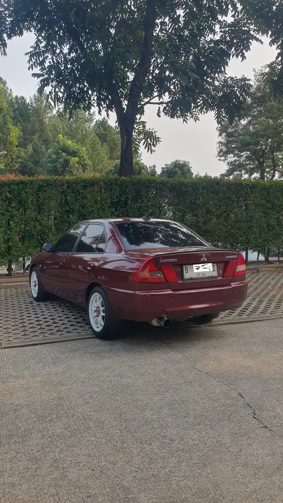 Mitsubishi Lancer 1999 Bensin