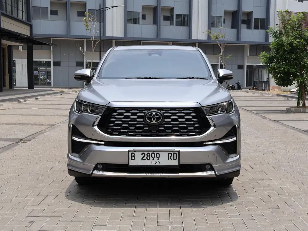 Toyota Kijang Innova Zenix at 2024 Hybrid