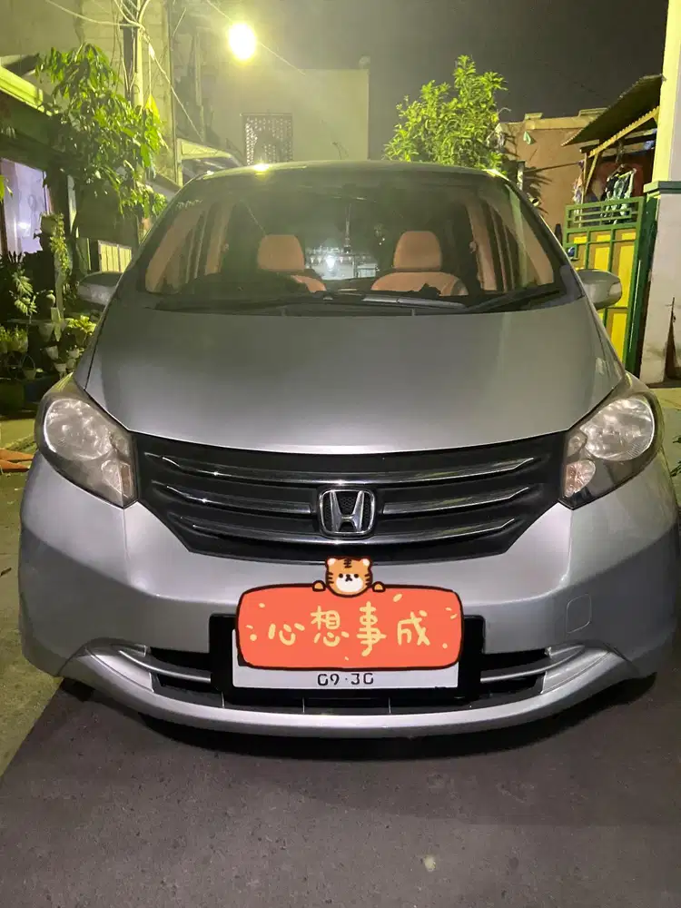 Honda Freed 2011 Bensin
