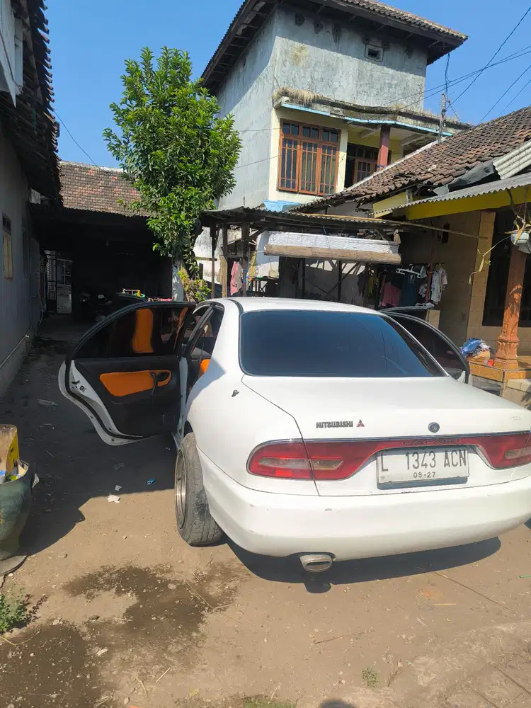 Mitsubishi Galant 1997 Bensin