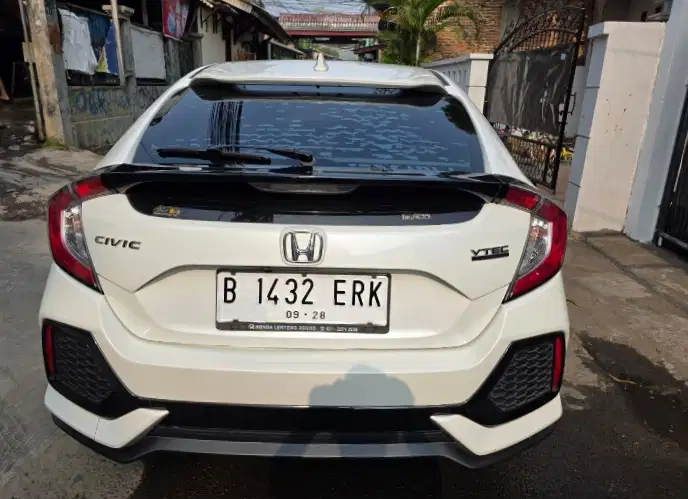 Honda Civic Hatchback 2018 Bensin
