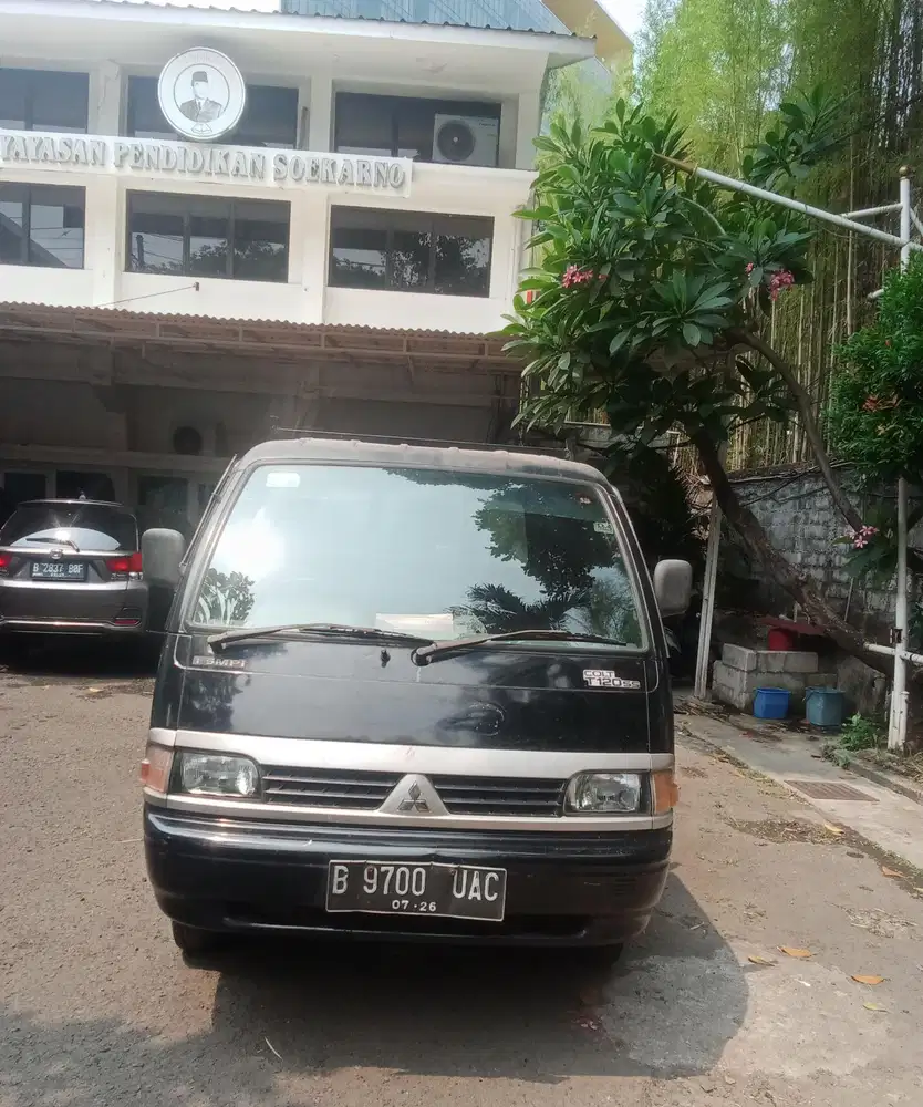 Mitsubishi Colt T120SS 2011 Bensin
