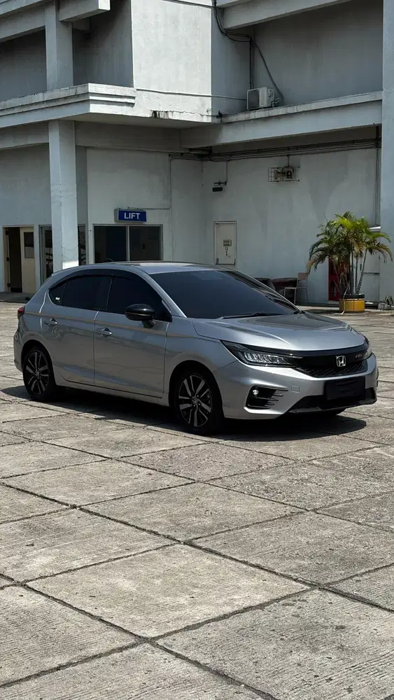 Honda City 1.5 RS Hatchback CVT Matic 2022