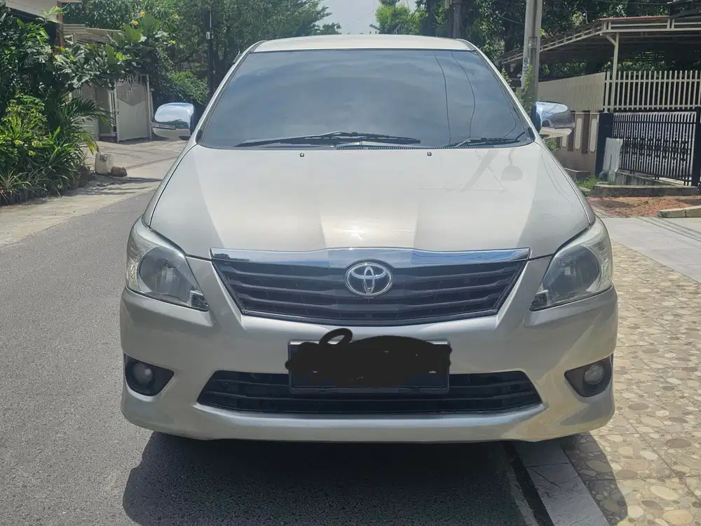 Innova 2011 G Diesel Manual