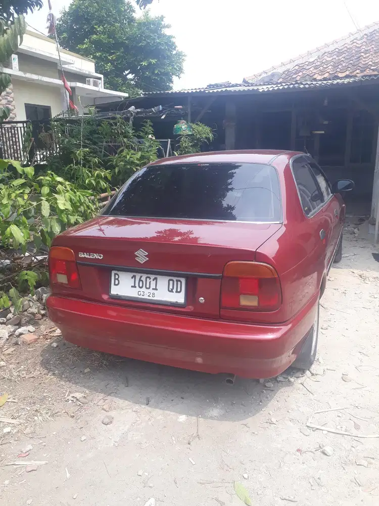 Suzuki Baleno 1998 Bensin