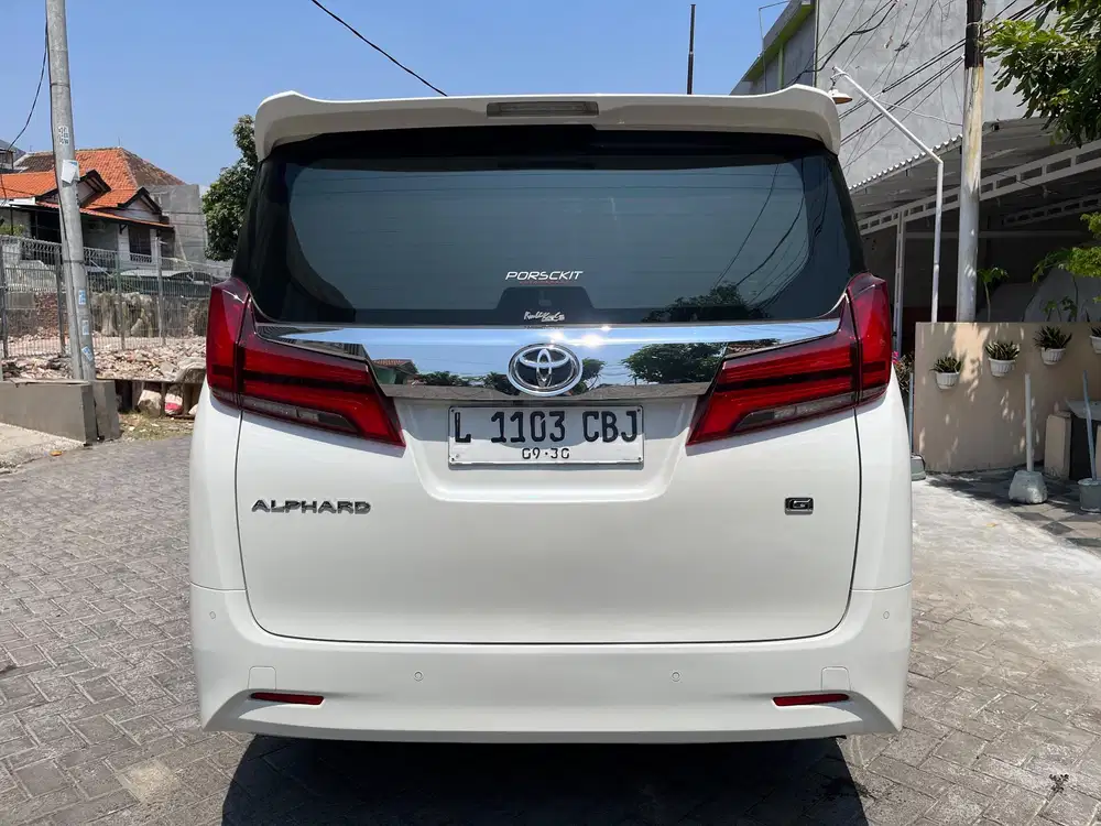 Toyota Alphard 2020 Sunrof Km 35 rb Istimewa