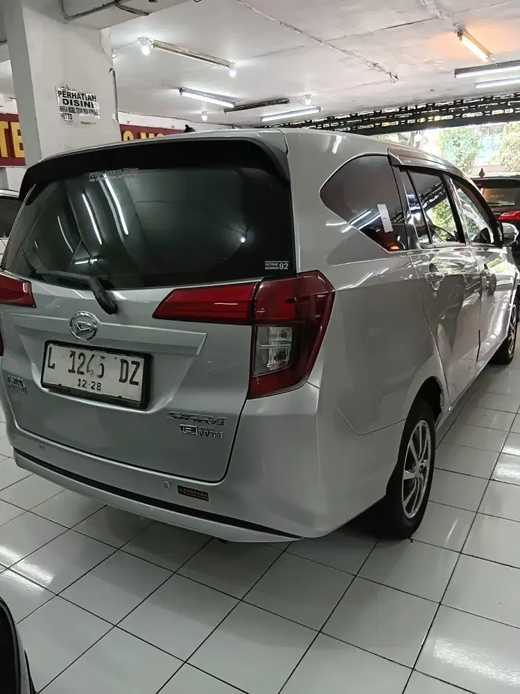 Daihatsu Sigra R Automatic 2018 Silver