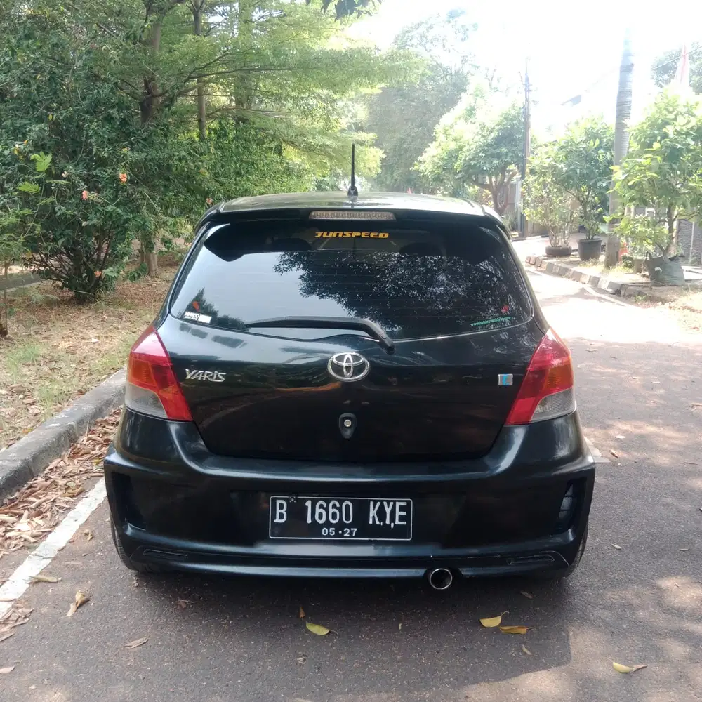 Toyota Yaris 2011 Bensin