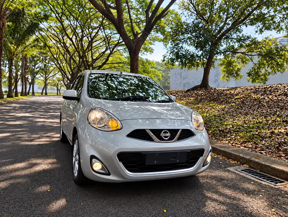 Nissan March 2016 Bensin