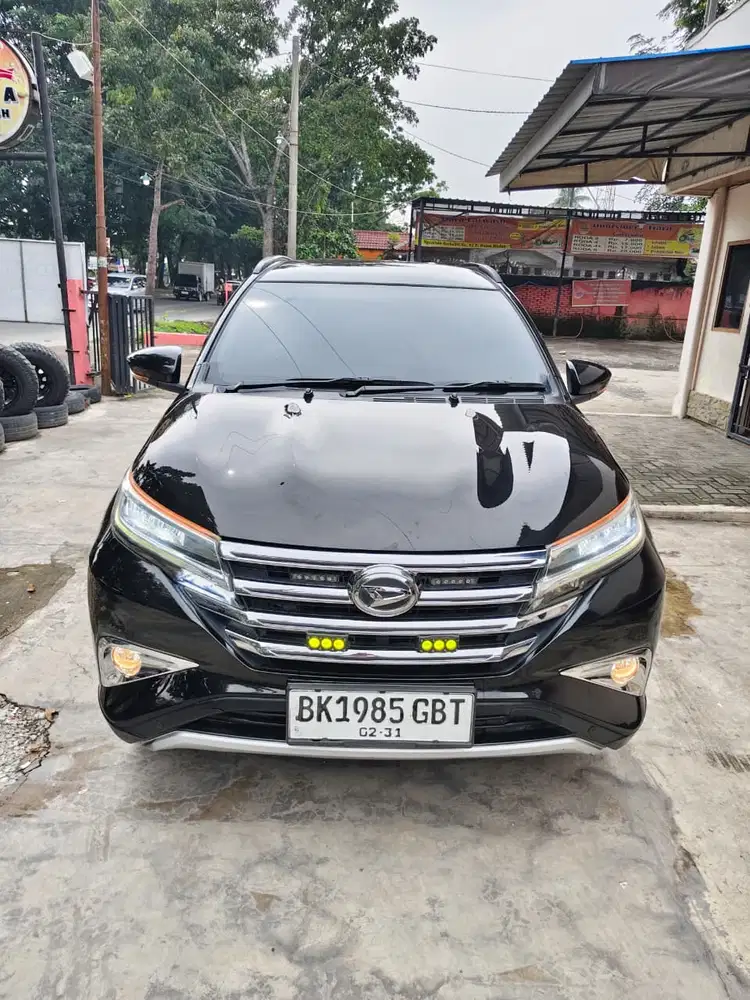 Daihatsu Terios R MT 2021