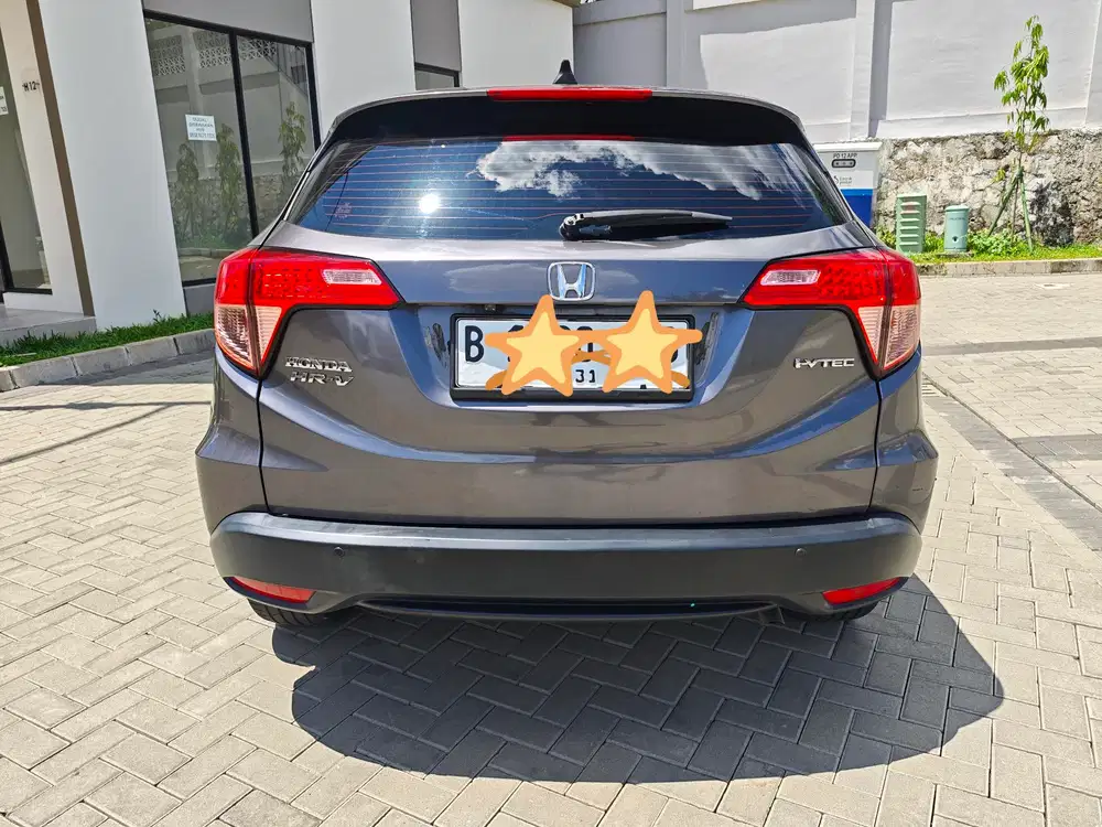 Honda HR-V E AT 2016 Good Condition