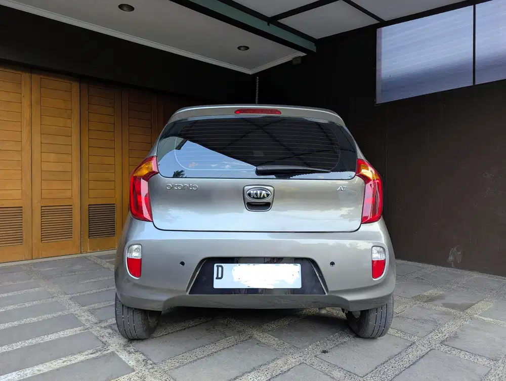 Kia Picanto 2012 Bensin
