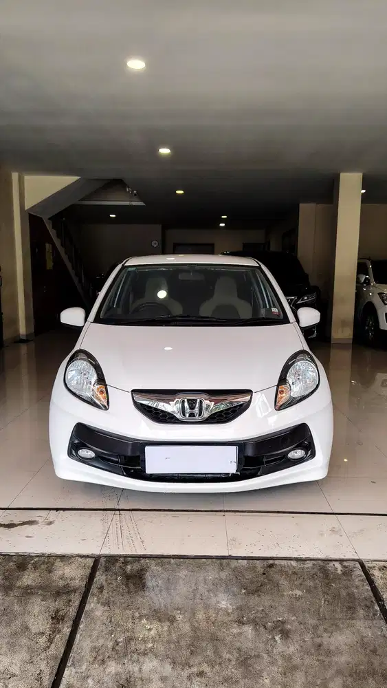 Low Km!! Honda Brio Satya E 2014 Bensin Manual
