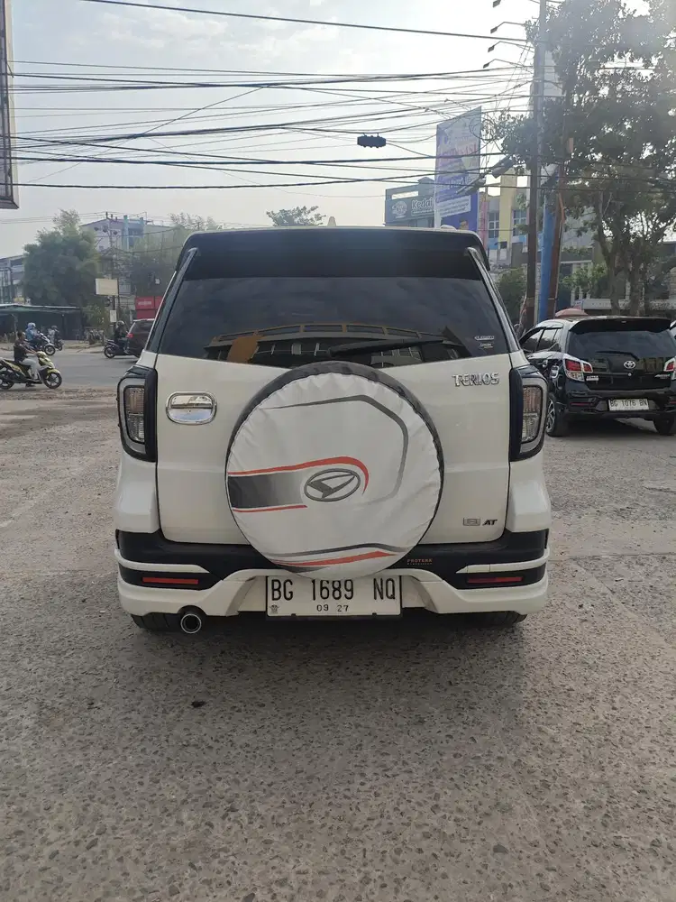 Terios R 1.5 matic 2017 istimewa dp 25 jt