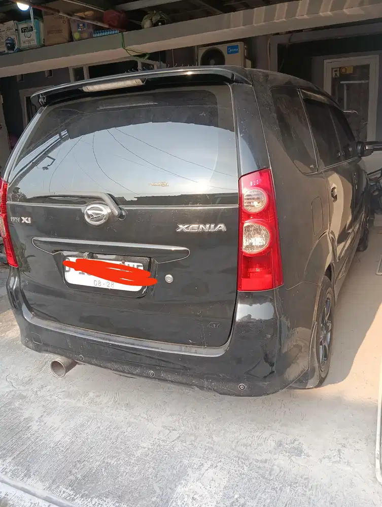 Daihatsu Xenia 2010 Bensin