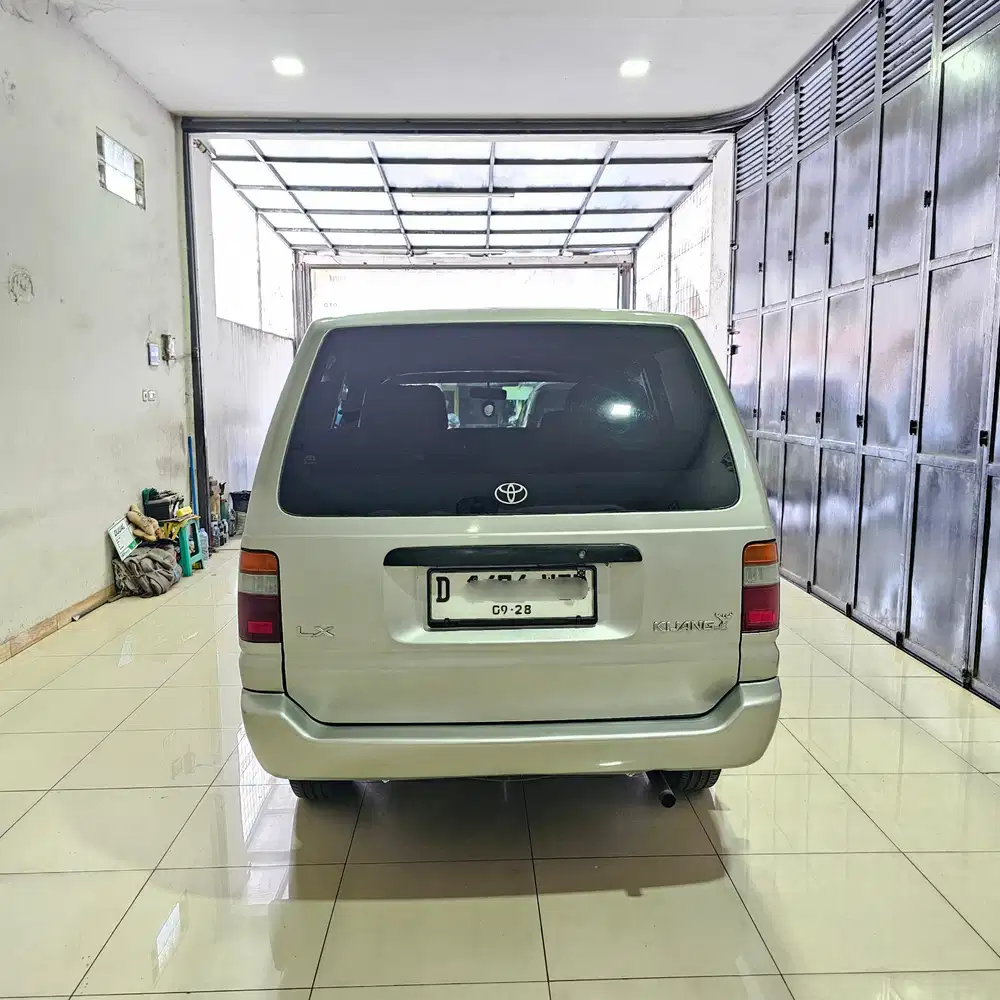 Toyota Kijang 2002 Bensin