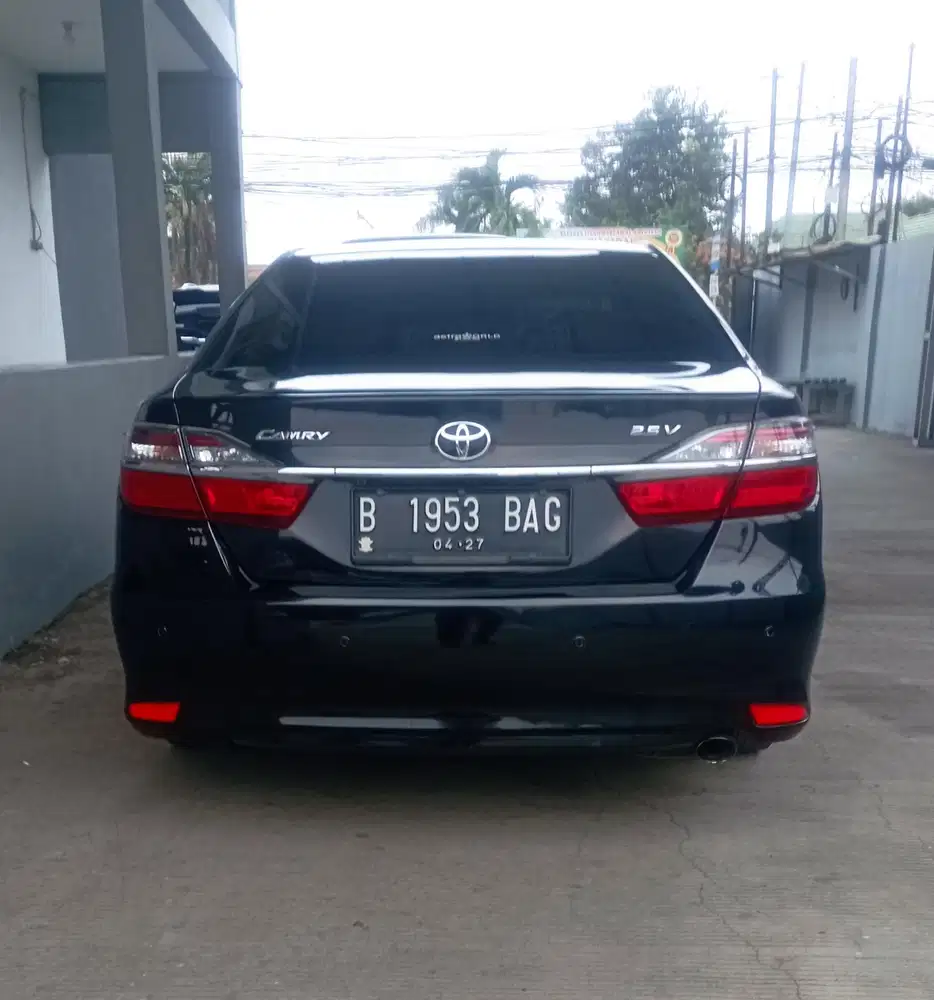 Toyota Camry 2017 Bensin