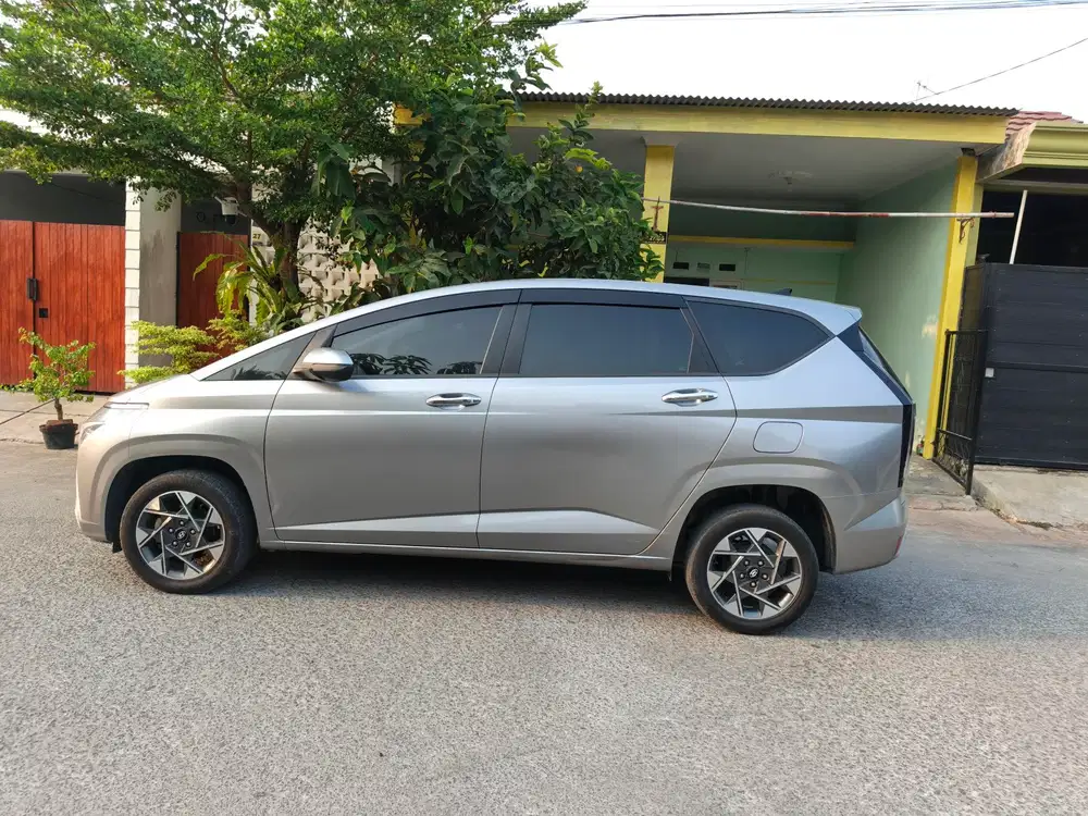 Hyundai Stargazer 2023 Bensin