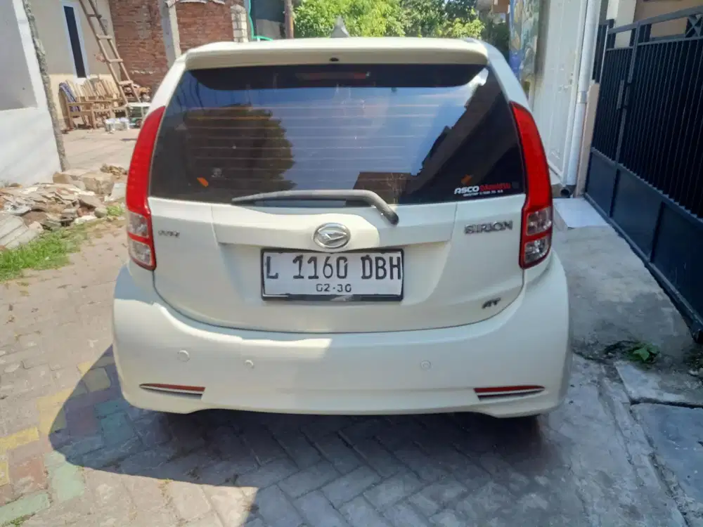Daihatsu Sirion 2011 Bensin