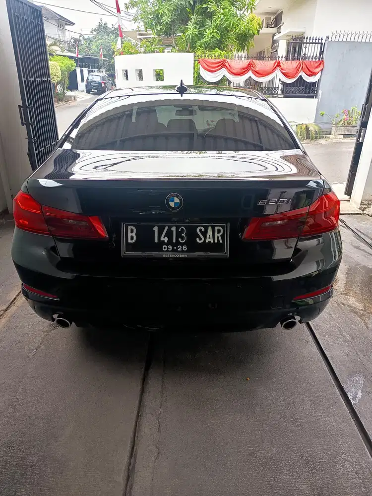 BMW 520i 2021 Bensin