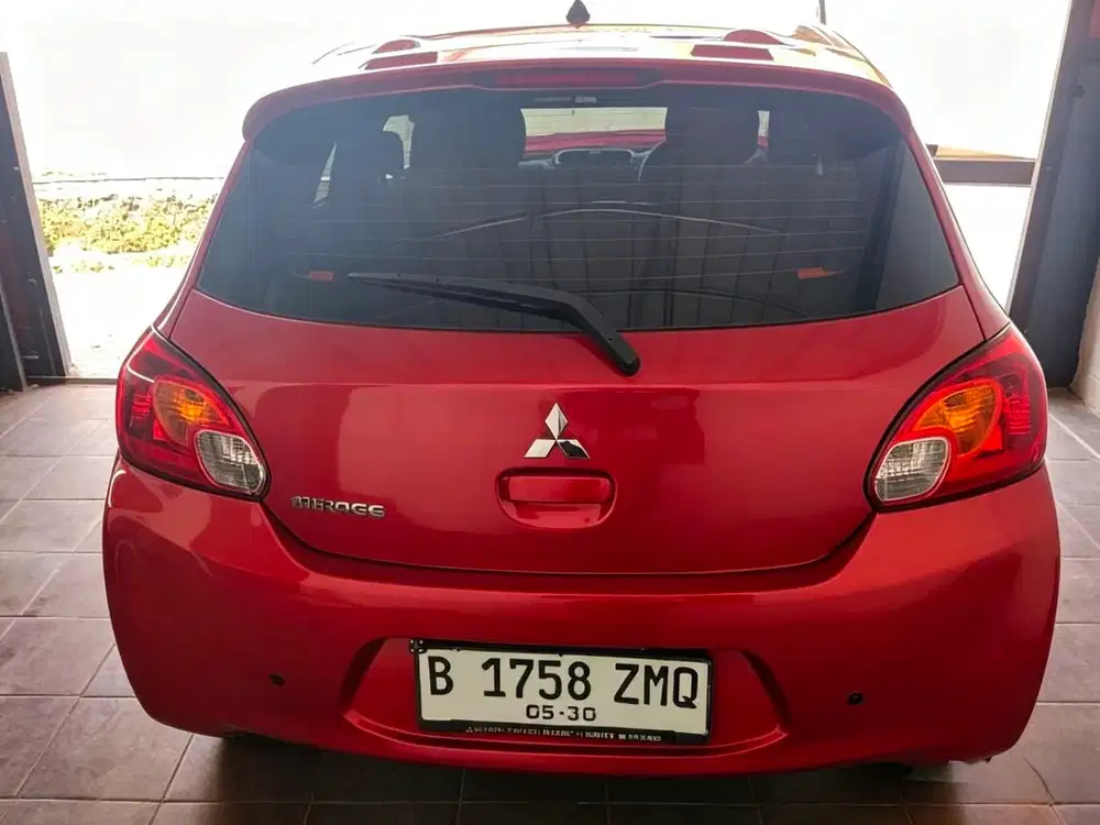 Mitsubishi Mirage 2015 Bensin