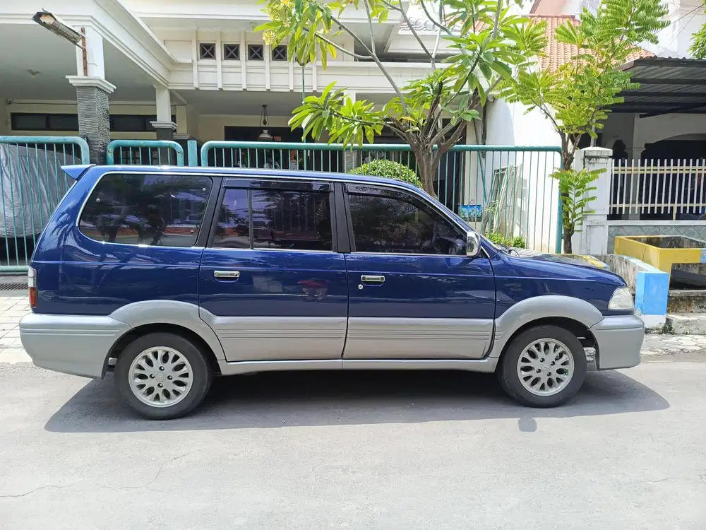 Toyota Kijang Krista 2000 Diesel