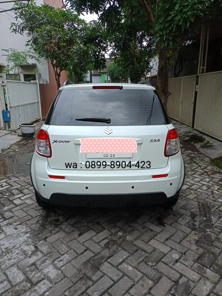 Suzuki SX4 2011 Bensin