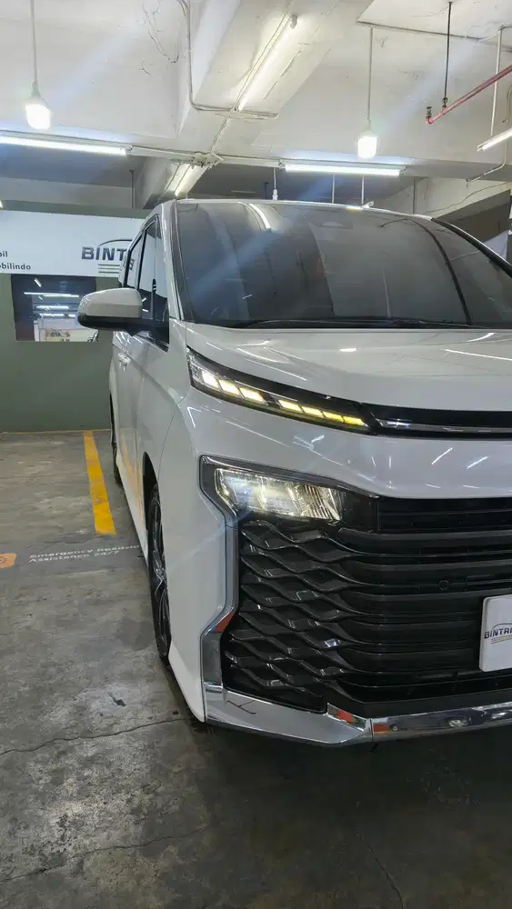 Toyota Voxy 2022 Bensin