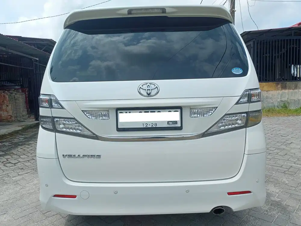 Toyota Vellfire 2010 Bensin